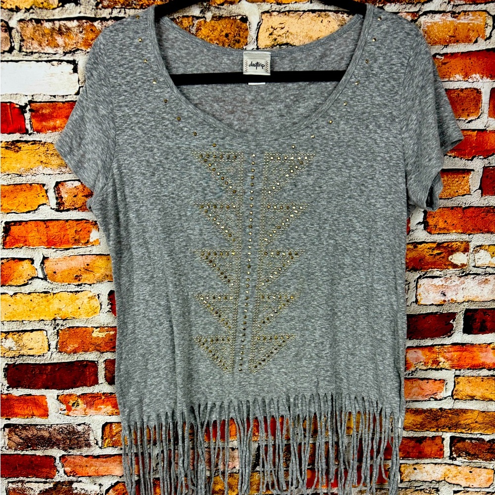 Daytrip Gray Fringed top with gold beaded accent Size L